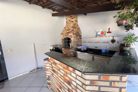 Casa à venda com 3 quartos, sendo 1 suíte, em Jardim Angelica, Três Lagoas, MS