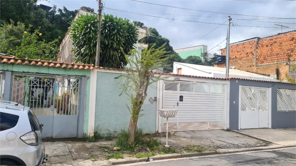 Sobrado à venda com 5 quartos em Vila Germinal, São Paulo, SP