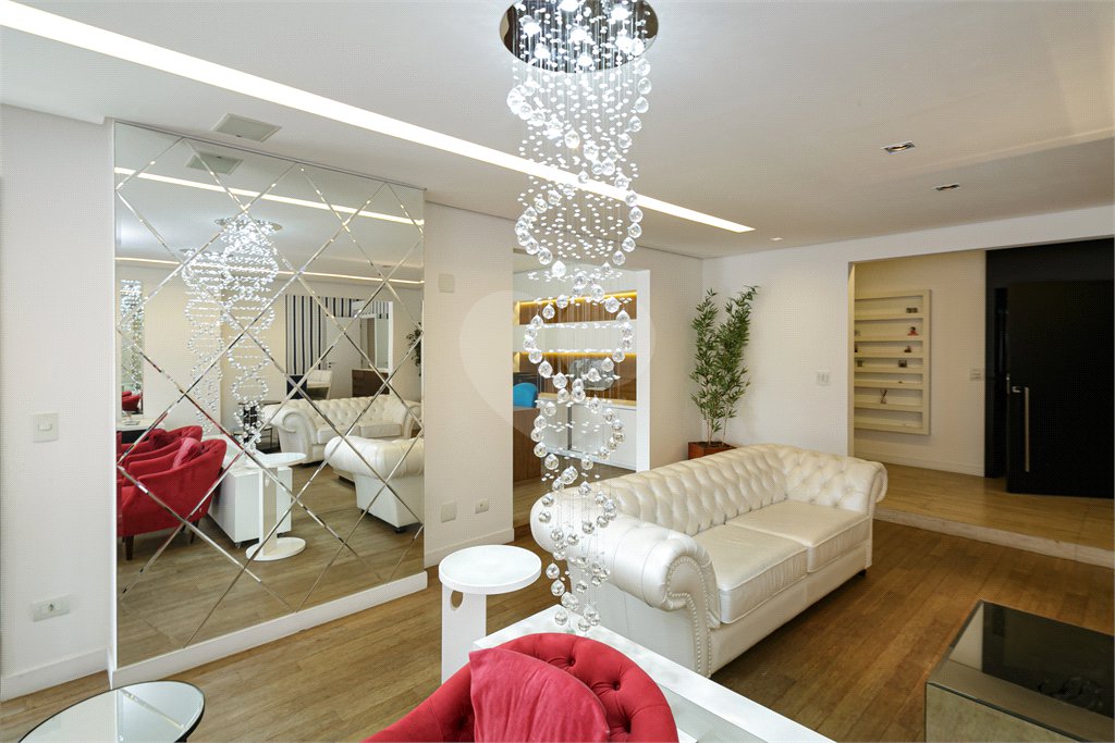 Apartamento à venda com 3 suítes em Alto da Boa Vista, São Paulo, SP