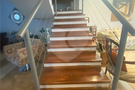 Casa à venda com 4 suítes no condomínio Okinawa, Paulínia - SP