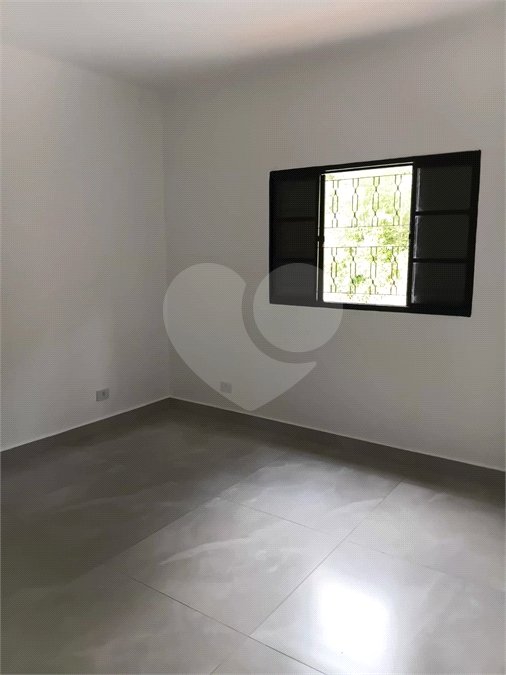 Sobrado para alugar com 2 quartos, sendo 1 suíte, no Centro, São Roque, SP