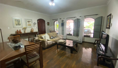 Sobrado à venda com 3 quartos, sendo 1 suíte,  em Palmas do Tremembé, São Paulo, SP