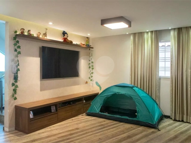 Casa à venda com 3 suítes em Santa Terezinha, São Paulo, SP