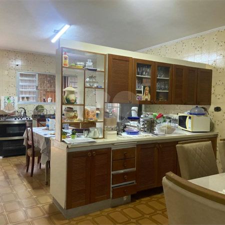 Casa à venda com 3 quartos, sendo 2 suítes, em Vila Carrão, São Paulo, SP