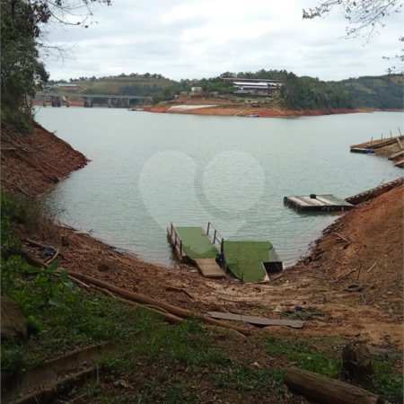 Terreno à venda no Centro, Igaratá, SP