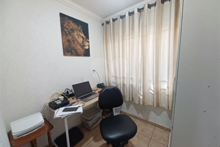 Sobrado à venda com 4 quartos, sendo 1 suíte, em Vila Gustavo, São Paulo, SP