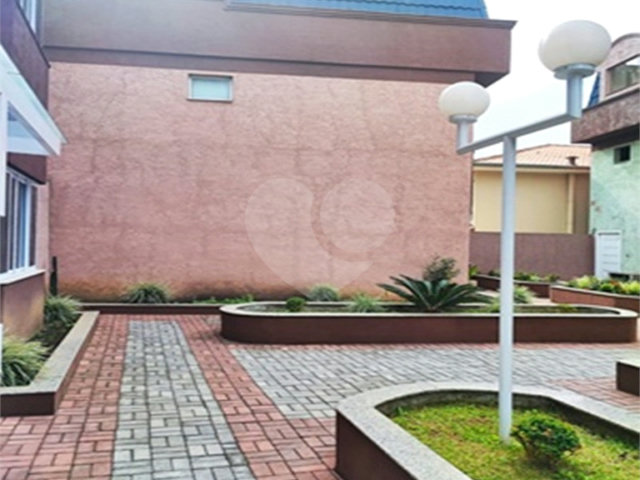 Casa à venda com 3 quartos, sendo 1 suíte,  no condomínio Ouro Verde, Guarulhos - SP
