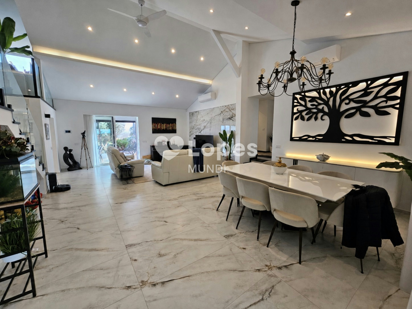 Casa com 3 quartos à venda no Algarve, Portugal – Piscina e terreno de 12.000 m²