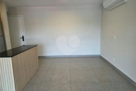 Apartamento à venda ou para alugar com 2 quartos, sendo 1 suíte,  em Planalto Paulista, São Paulo, SP