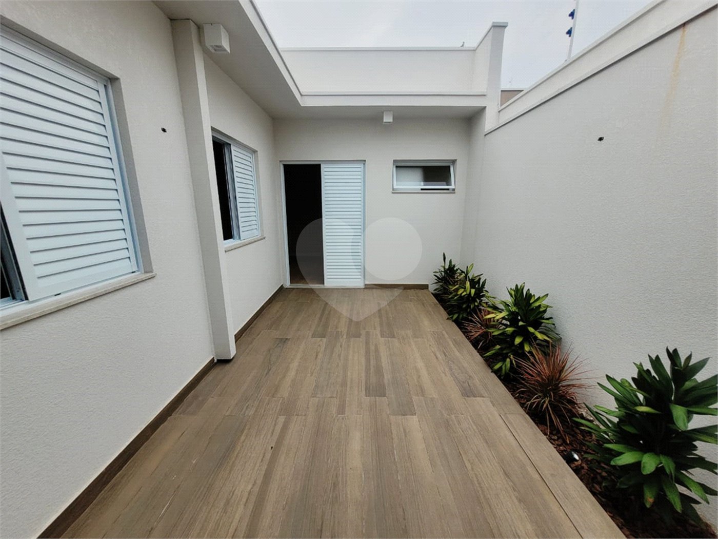Casa à venda com 3 quartos, sendo 1 suíte, em Jardim Bom Sucesso, Indaiatuba, SP
