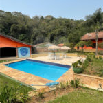 Casa à venda ou para alugar com 4 suítes no condomínio Alpes da Cantareira, Mairiporã - SP