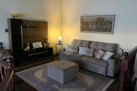 Casa à venda com 4 quartos, sendo 2 suítes,  em Mogi Moderno, Mogi das Cruzes, SP