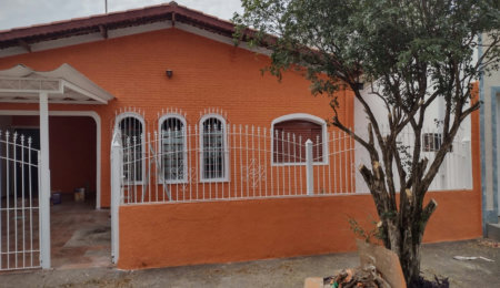 Casa à venda com 2 quartos em Hortolândia, SP