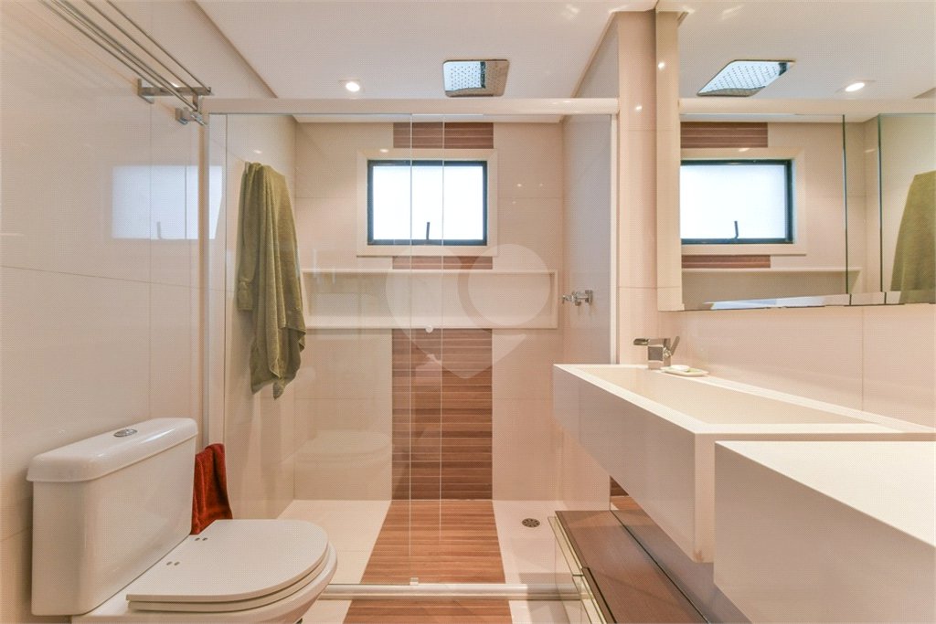 Apartamento à venda com 4 quartos, sendo 2 suítes, em Panamby, São Paulo, SP