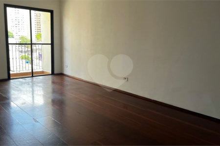 Apartamento à venda com 3 quartos em Saúde, São Paulo, SP
