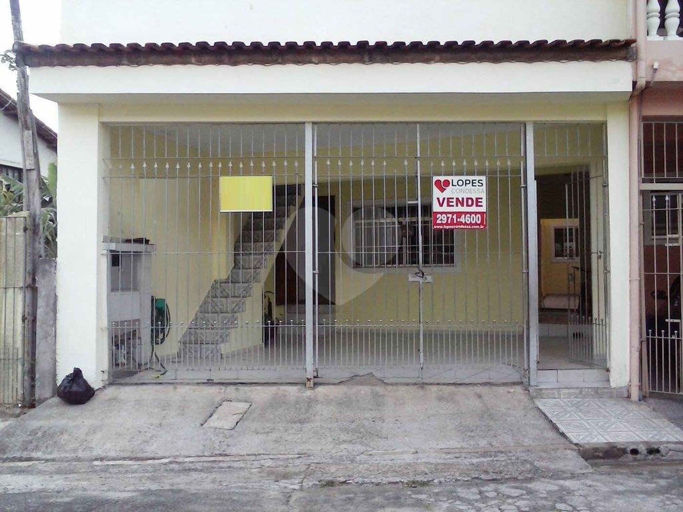 Sobrado à venda com 3 quartos em Tremembé, São Paulo, SP
