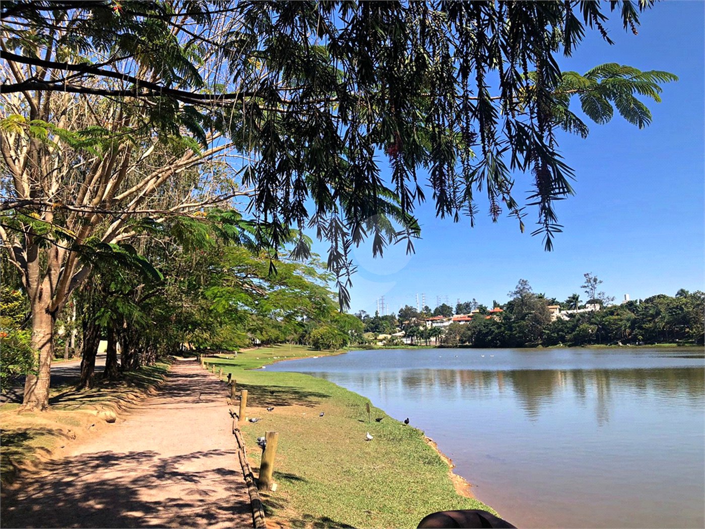 Terreno à venda no condomínio São Joaquim, Vinhedo - SP