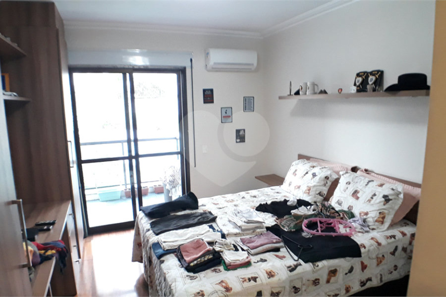 Apartamento à venda com 4 suítes em Santana, São Paulo, SP