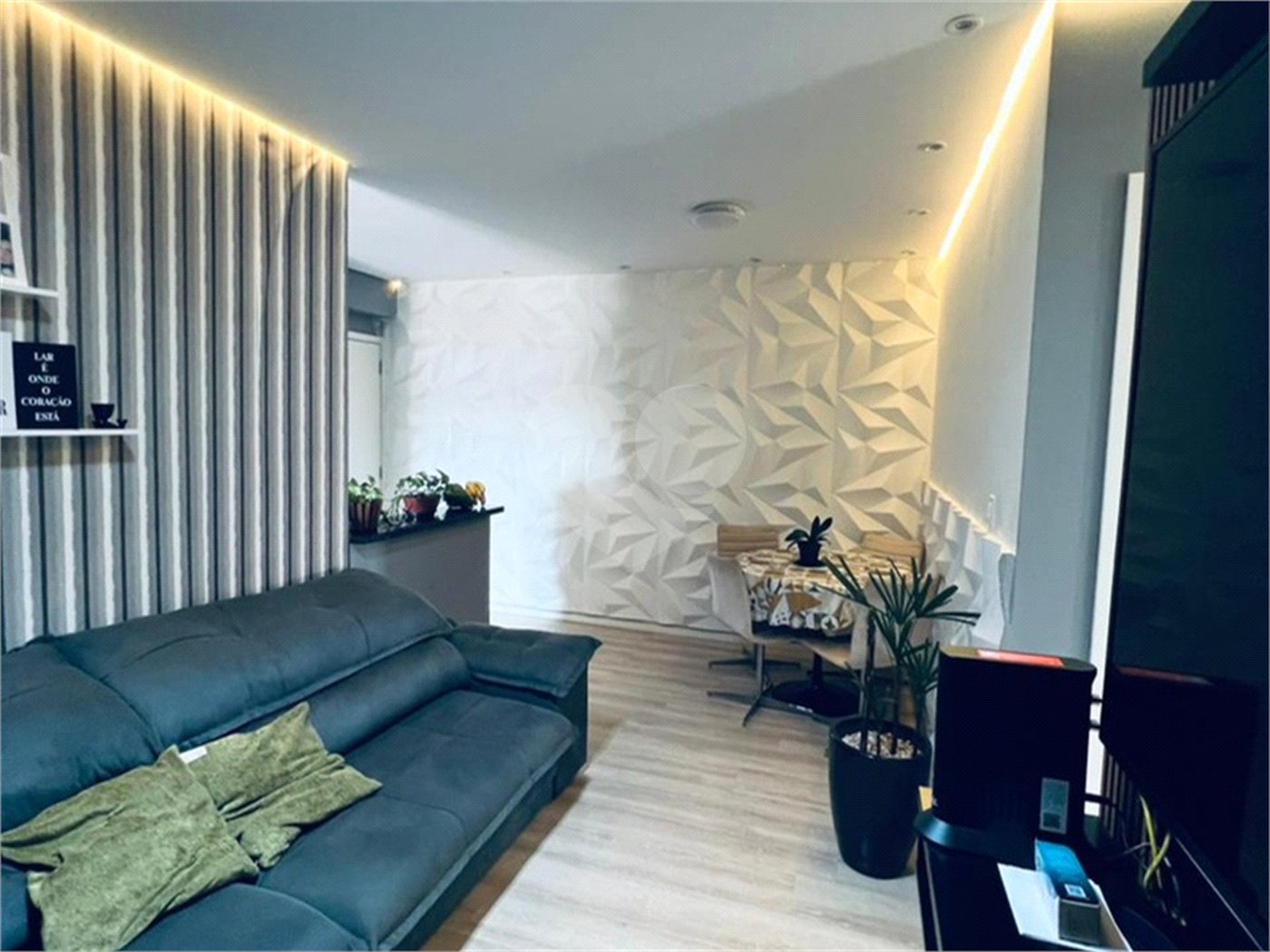 Apartamento à venda com 2 quartos, sendo 1 suíte, em Vila Rica, Sorocaba, SP