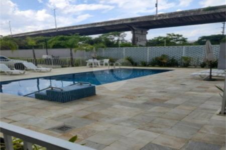 Apartamento à venda com 2 quartos em Guaiaúna, São Paulo, SP