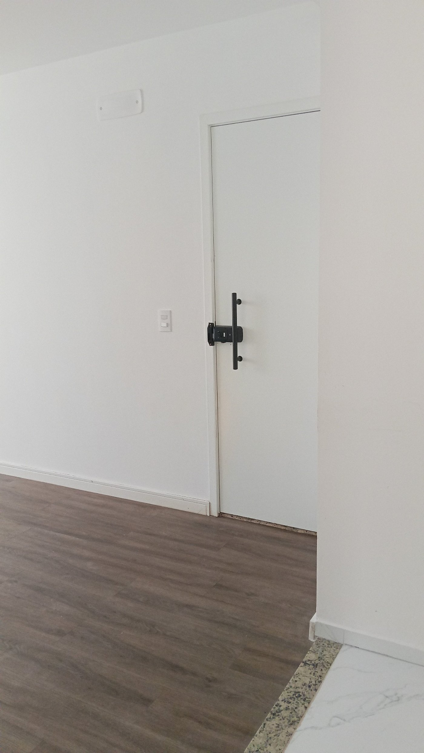 Apartamento à venda com 2 quartos, sendo 1 suíte,  em Antúrios do Campo, Hortolândia, SP