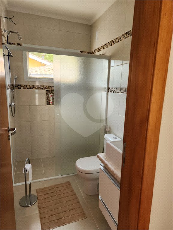 Casa à venda com 4 suítes no condomínio Pedra Grande, Atibaia - SP