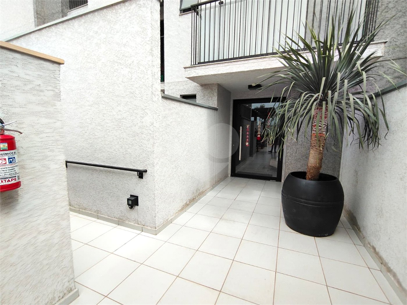 Apartamento à venda ou para alugar com 3 quartos, sendo 2 suítes, em Vila Ginez, Itapetininga, SP