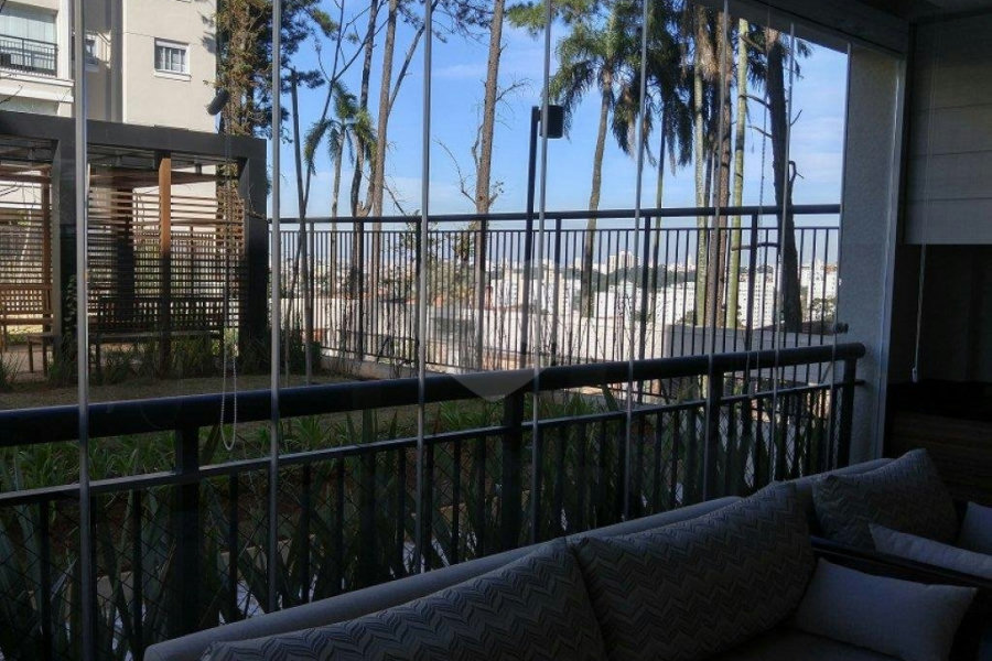 Apartamento à venda com 3 quartos, sendo 1 suíte, em Vila Irmãos Arnoni, São Paulo, SP