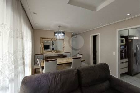 Apartamento à venda com 3 quartos, sendo 1 suíte, em Vila Leonor, Guarulhos, SP