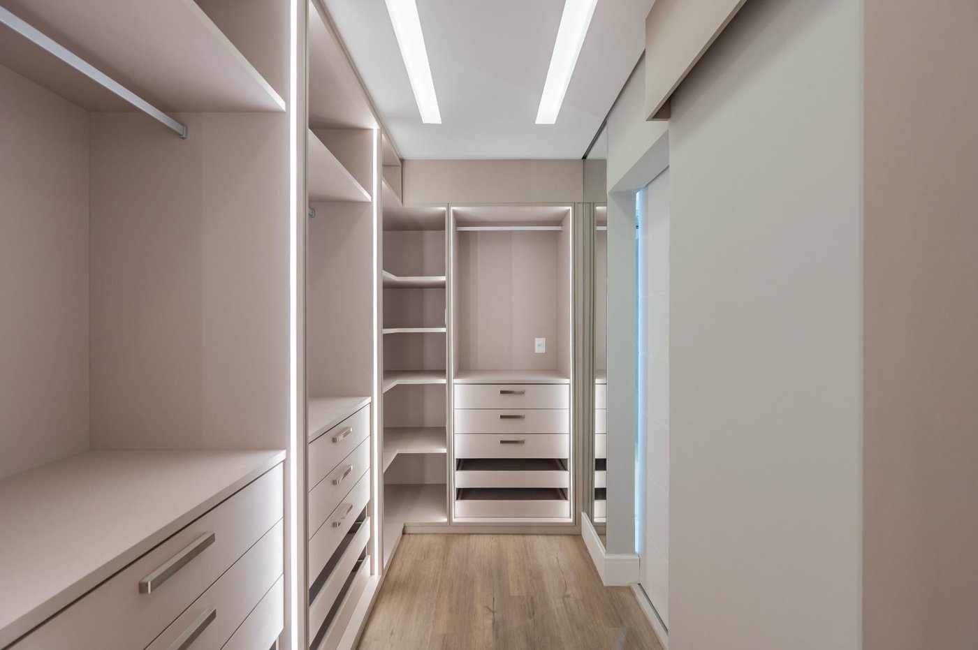 Cobertura com 4 dormitórios à venda, 370 m² por R$ 4.490.000,00 - Ponta da Praia - Santos/SP