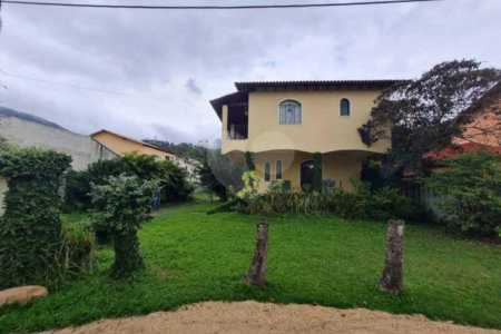 Casa à venda com 1 quarto, sendo 3 suítes, em Campo Grande, Rio de Janeiro, RJ