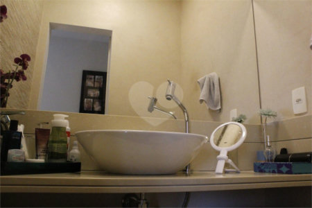 Apartamento à venda com 3 quartos, sendo 2 suítes, em Tijuca, Rio de Janeiro, RJ