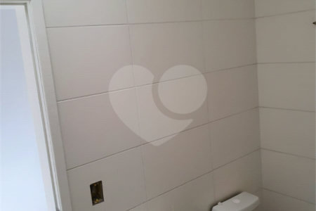 Sobrado à venda com 2 quartos em Vila Ponte Rasa, São Paulo, SP