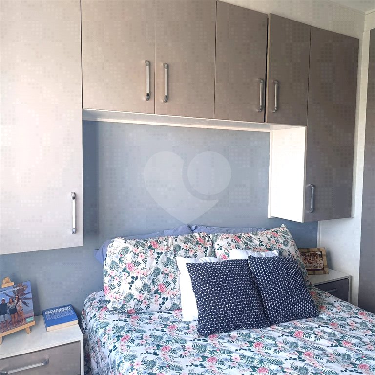 Apartamento à venda com 2 quartos, sendo 1 suíte,  em Parque Vitória, São Paulo, SP