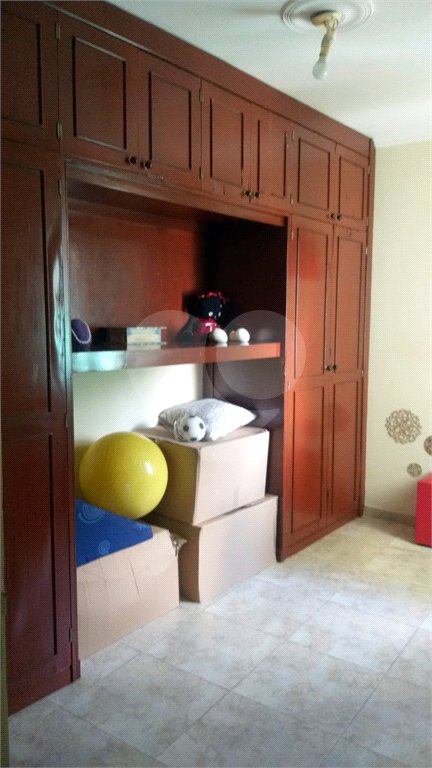 Sobrado à venda com 3 quartos, sendo 1 suíte,  em Parada Inglesa, São Paulo, SP