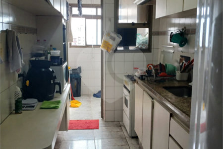 Apartamento à venda com 3 quartos, sendo 1 suíte,  em Planalto Paulista, São Paulo, SP