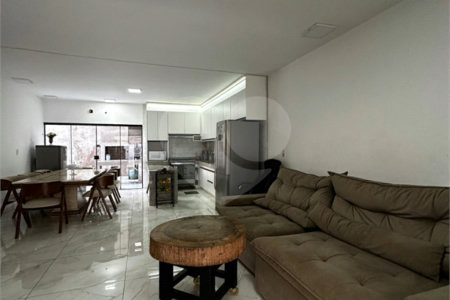 Casa à venda com 2 quartos, sendo 1 suíte, em Residencial Ponta Porã I, Ponta Porã, MS