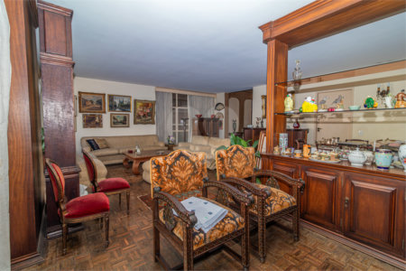 Apartamento à venda com 4 quartos, sendo 1 suíte,  em Higienópolis, São Paulo, SP