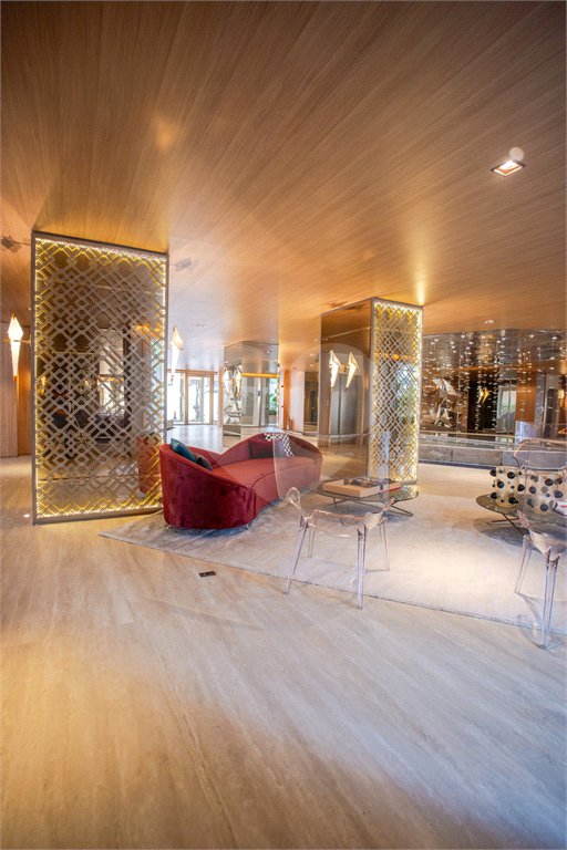 Apartamento à venda com 4 suítes em Moema, São Paulo, SP