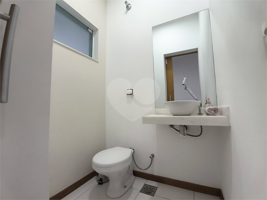 Casa à venda com 3 quartos, sendo 1 suíte,  no condomínio Ibiti Royal Park, Sorocaba - SP