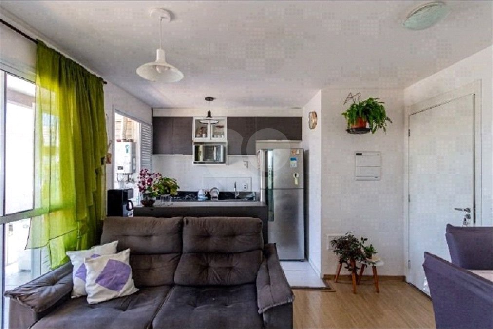 Apartamento à venda com 2 quartos em Parque Industrial Tomas Edson, São Paulo, SP