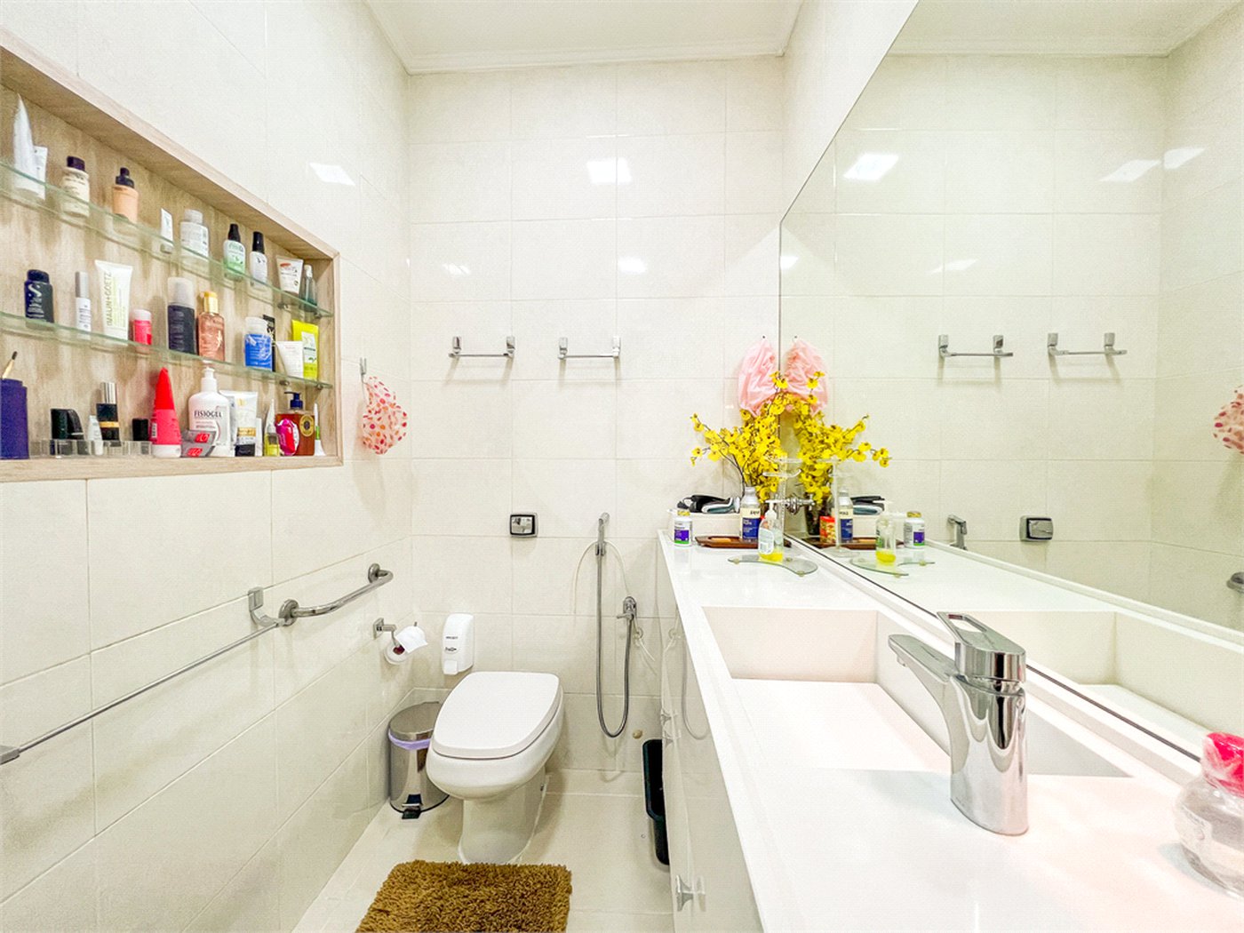Apartamento à venda com 4 quartos, sendo 1 suíte, em Copacabana, Rio de Janeiro, RJ