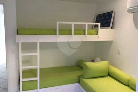 Casa em condomínio à venda com 2 quartos em Geribá, Armação dos Búzios, RJ