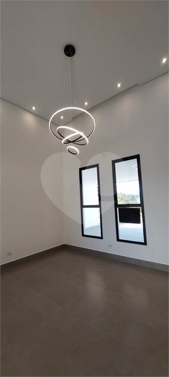 Casa à venda com 3 suítes no condomínio Parque Imperador, Bragança Paulista - SP