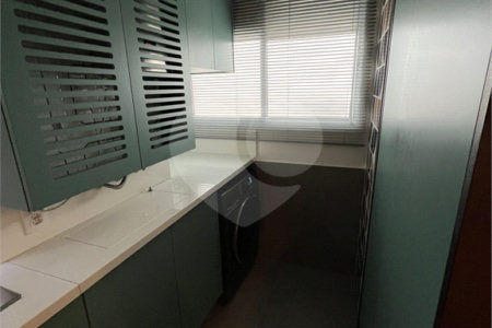 Apartamento à venda com 1 quarto em Santo Amaro, São Paulo, SP