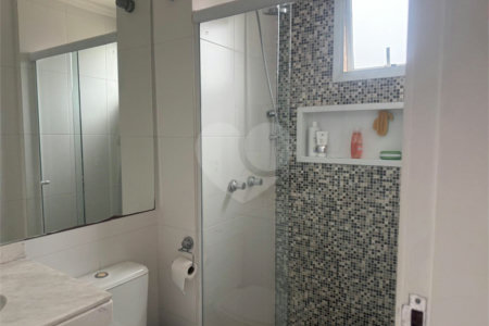 Apartamento à venda com 3 suítes em Vila Suzana, São Paulo, SP