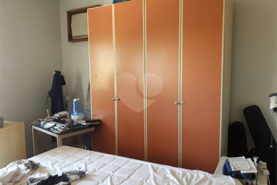 Sobrado à venda com 4 quartos, sendo 2 suítes, em Santana, São Paulo, SP