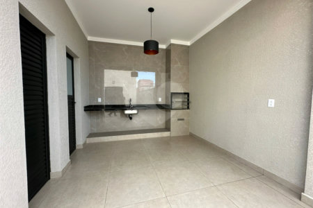 Casa à venda com 3 quartos, sendo 1 suíte, em Vila Carolina, Itapetininga, SP