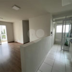 Apartamento à venda com 3 quartos, sendo 1 suíte,  em Parque Reboucas, São Paulo, SP
