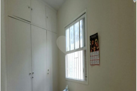 Casa à venda com 3 quartos, sendo 1 suíte, em Jardim Brasil (zona Sul), São Paulo, SP
